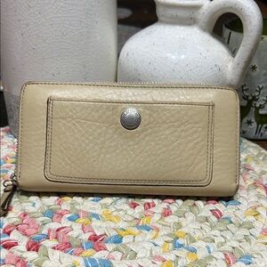 Coach Beige Leather Wallet